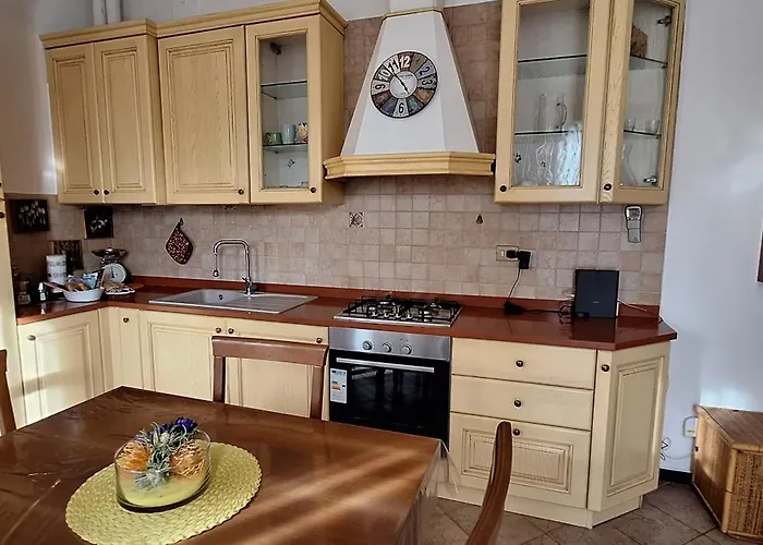 Casa Anna - Piano T E Giardino *