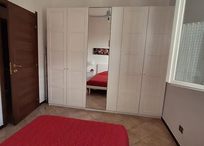 Casa Anna - Piano T E Giardino * Módena