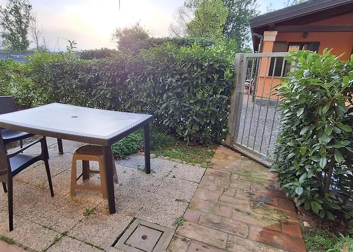 Casa Anna - Piano T E Giardino * Módena