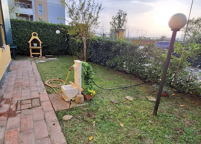 Apartamento Casa Anna - Piano T E Giardino *