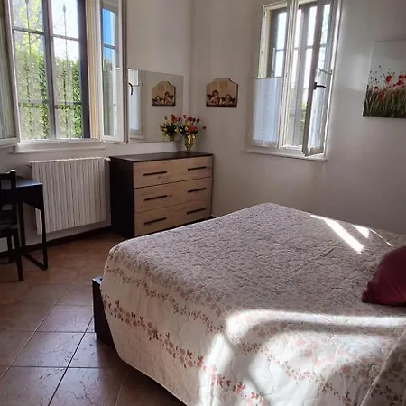 Apartamento Casa Anna - Piano T E Giardino *