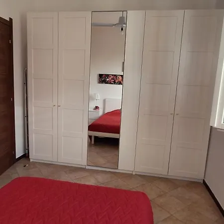 Casa Anna - Piano T E Giardino * Modène