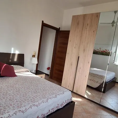 Appartement Casa Anna - Piano T E Giardino Modène