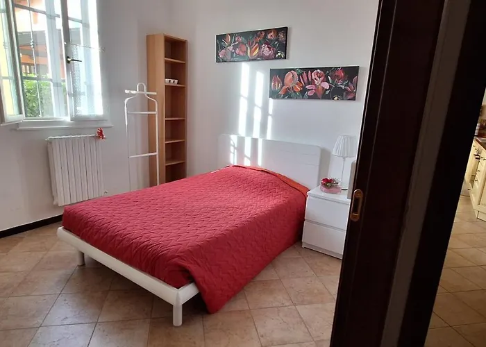 公寓 Casa Anna - Piano T E Giardino 摩德纳